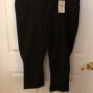 Brand New Torrid Black Crop Jeggins size 18